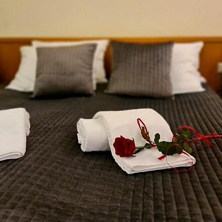 4 Zywioly Falenty Osrodek Konferencyjno-Szkoleniowy Рашин Экстерьер фото